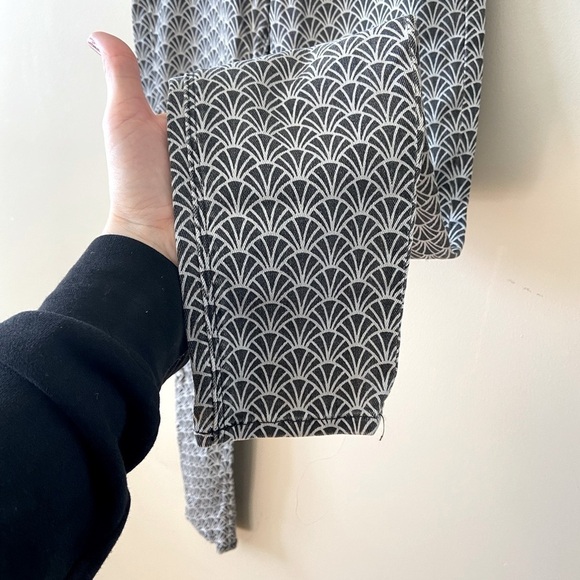 HUDSON Nico Diamond Art Deco Printed Mid-Rise Super Skinny Jeans 27 - Picture 11 of 15